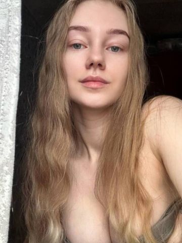 Проститутка Каролина
